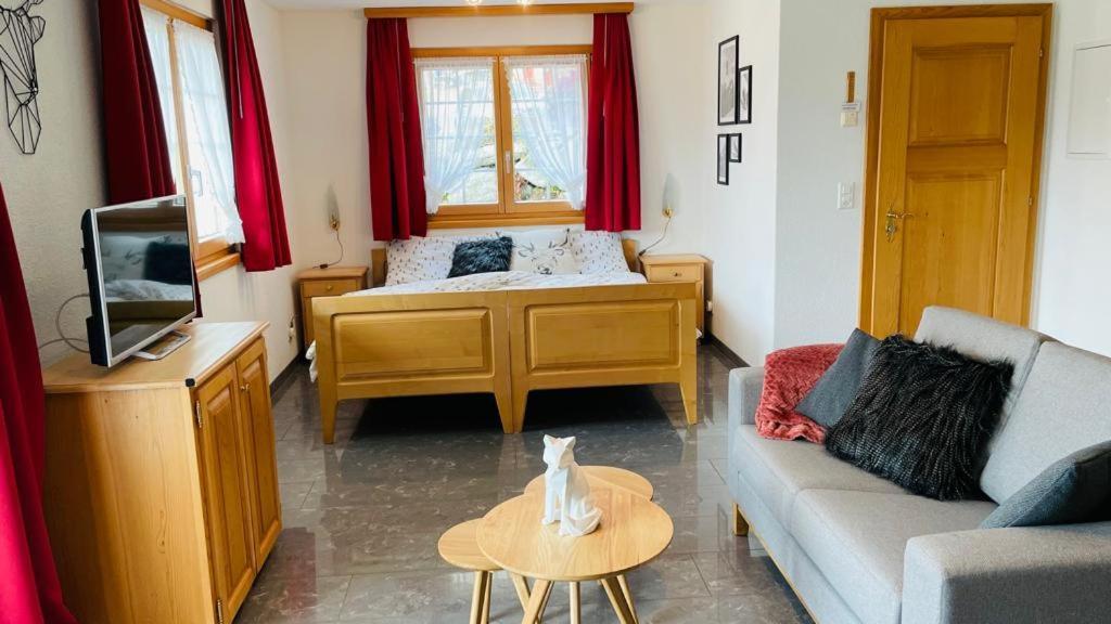 Bel-Haex Villa Blatten bei Naters Luaran gambar